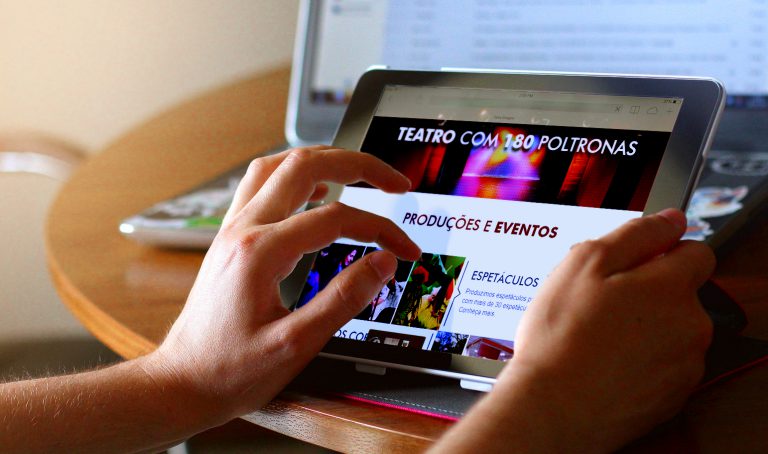 Mockup-ipad.jpg